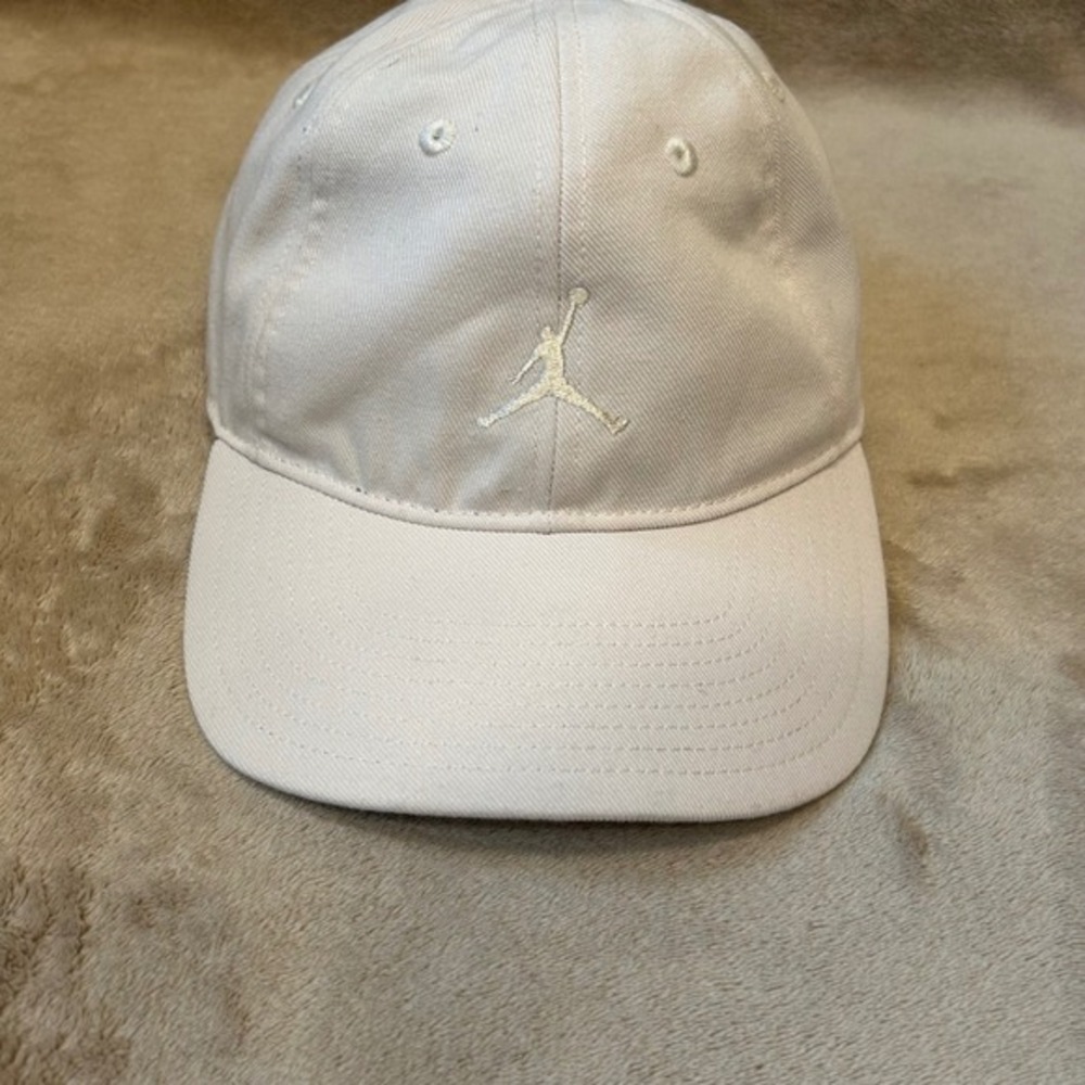 Nike Air Jordan Jump Man Adjustable Strap One Size Dad Hat Cap Skate Gym Outdoor